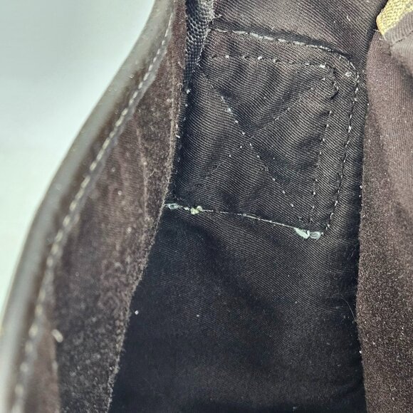 Gucci GM Messenger Bag - Picture 15 of 17